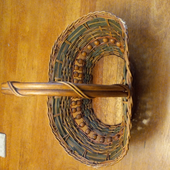 Basket - Picture 2 of 3